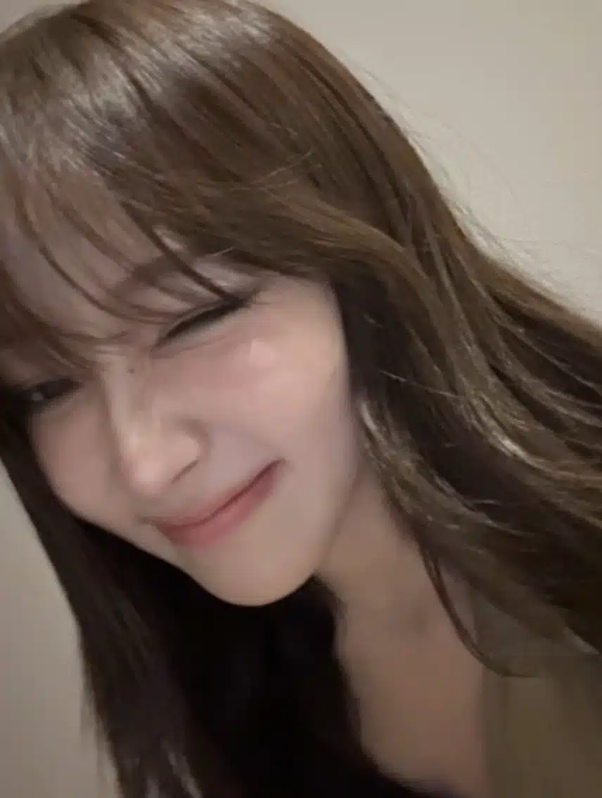 지젤 윙크😘 모두 받아가세요