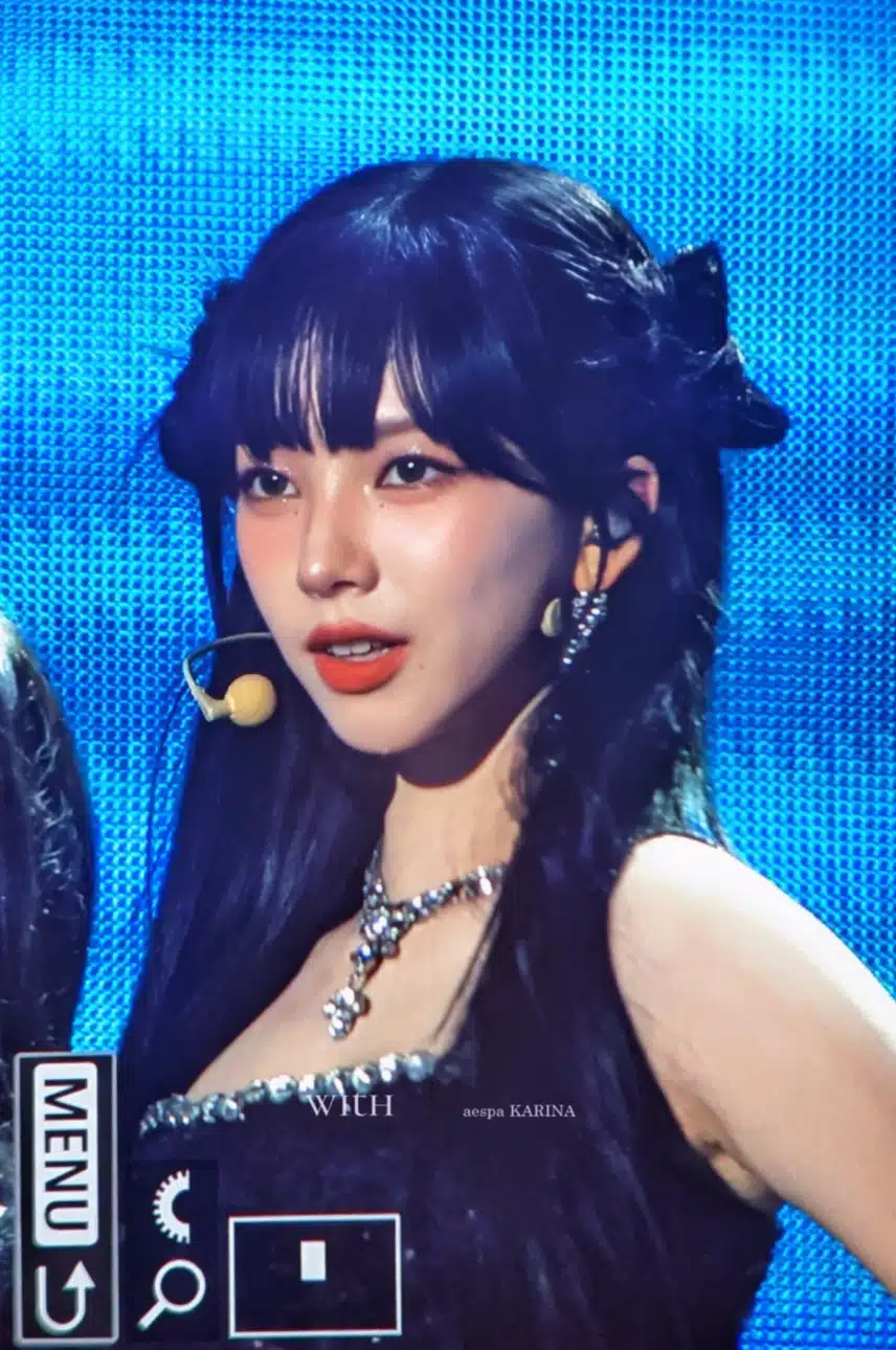 카리나 귀여운 헤어스타일^^)