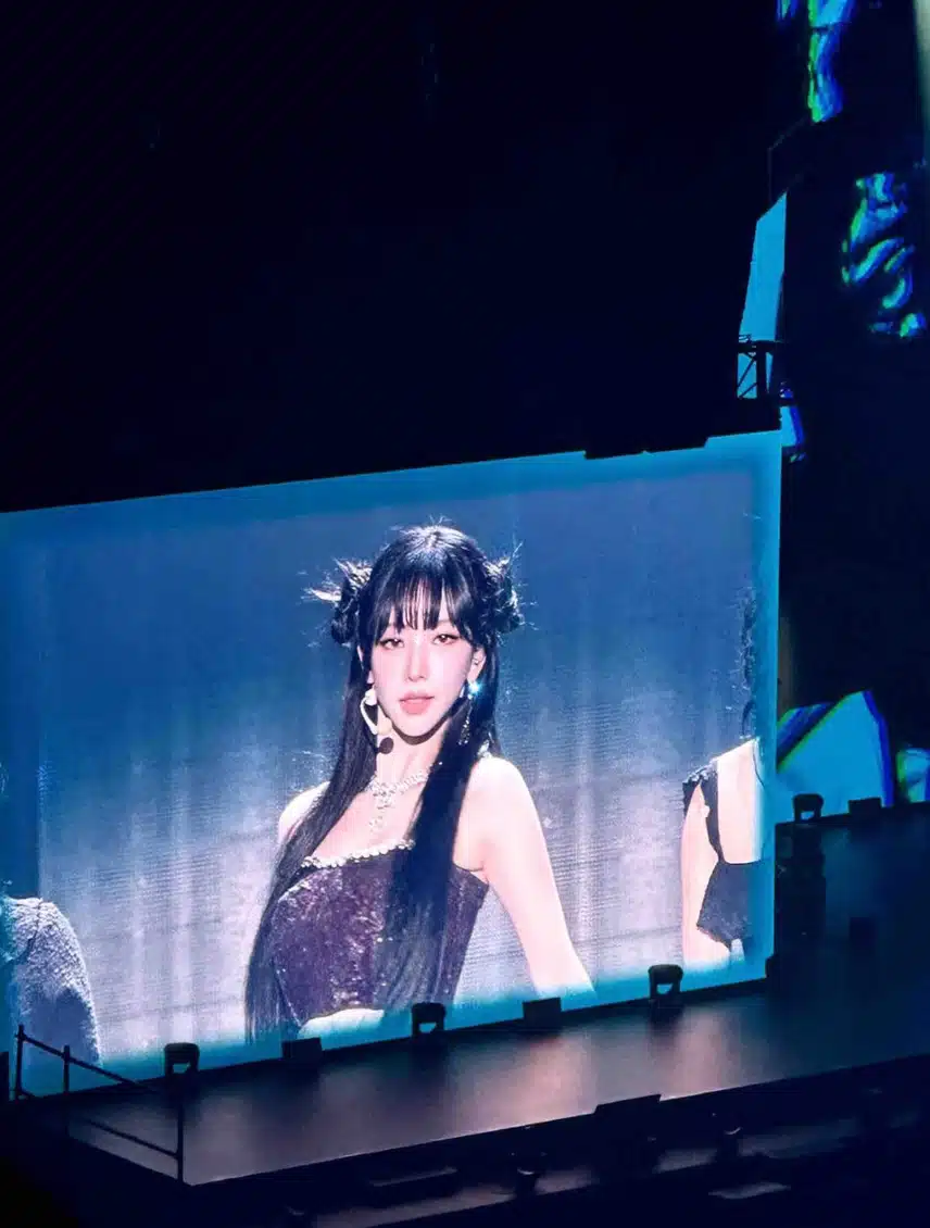 전광판 카리나 비주얼✨️