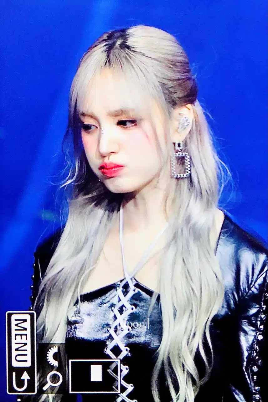 감탄만 나오는 리즈 미모