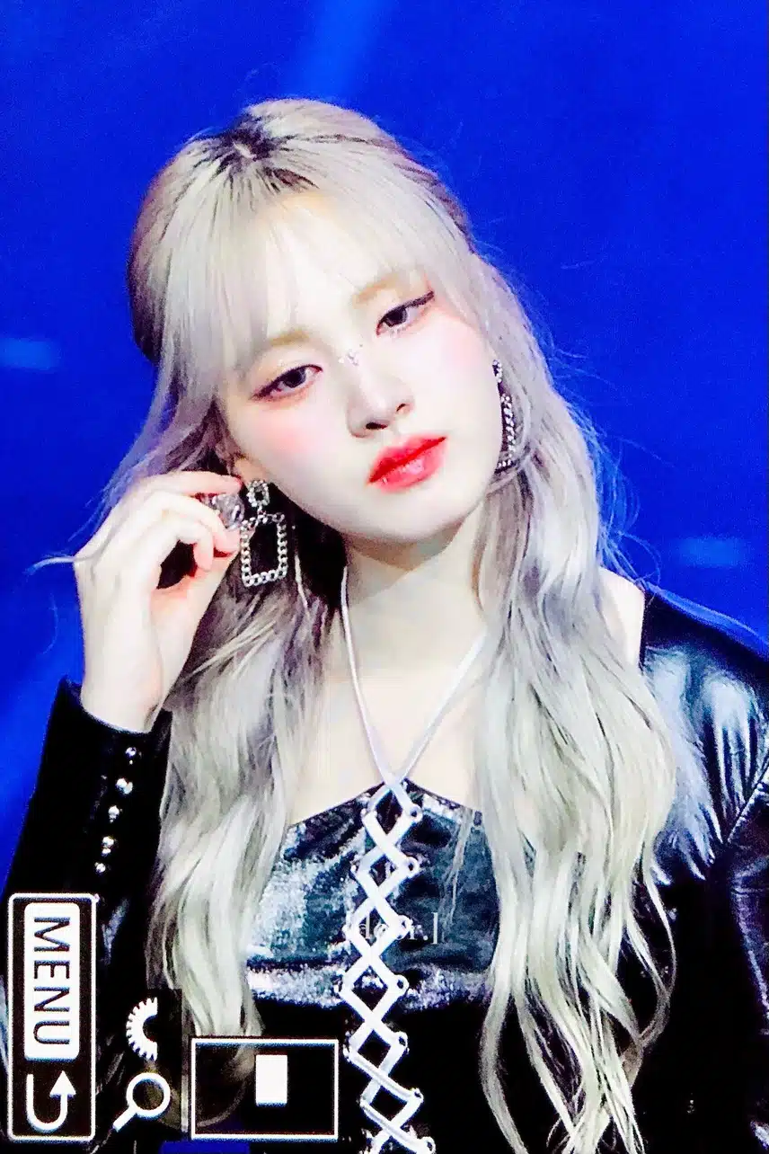 감탄만 나오는 리즈 미모