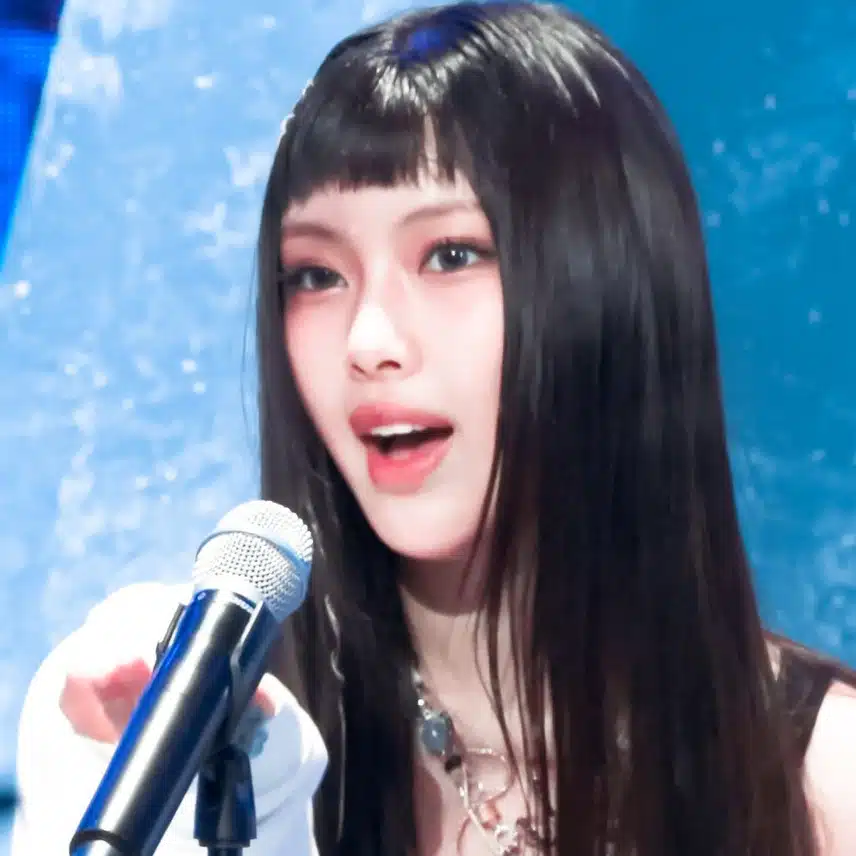 쳐피뱅 혜인이 너무 잘어울려🖤
