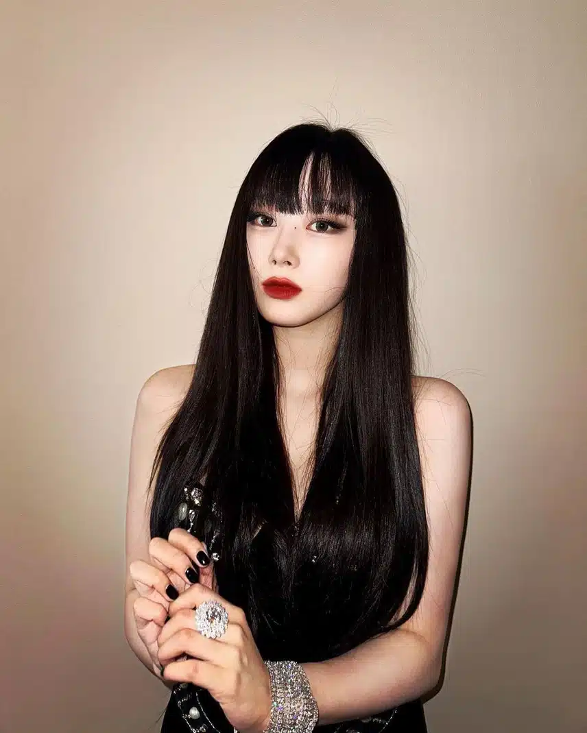 스모키 매력이 돋보이는 지젤