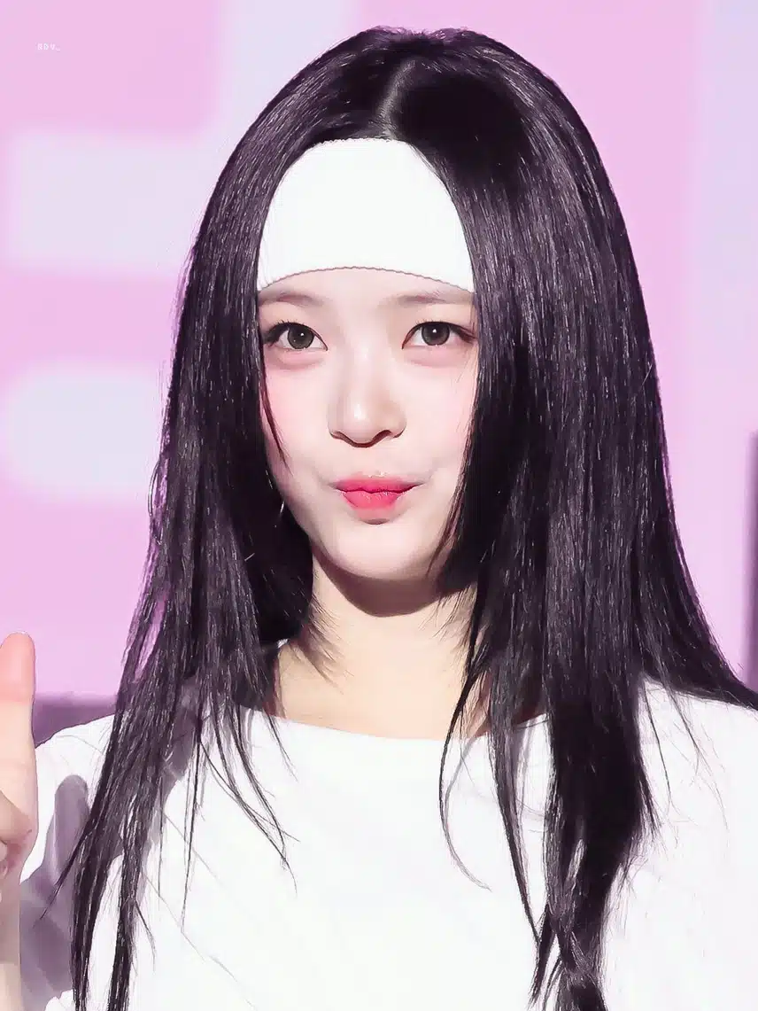 하니 표정 좀 보세요😆