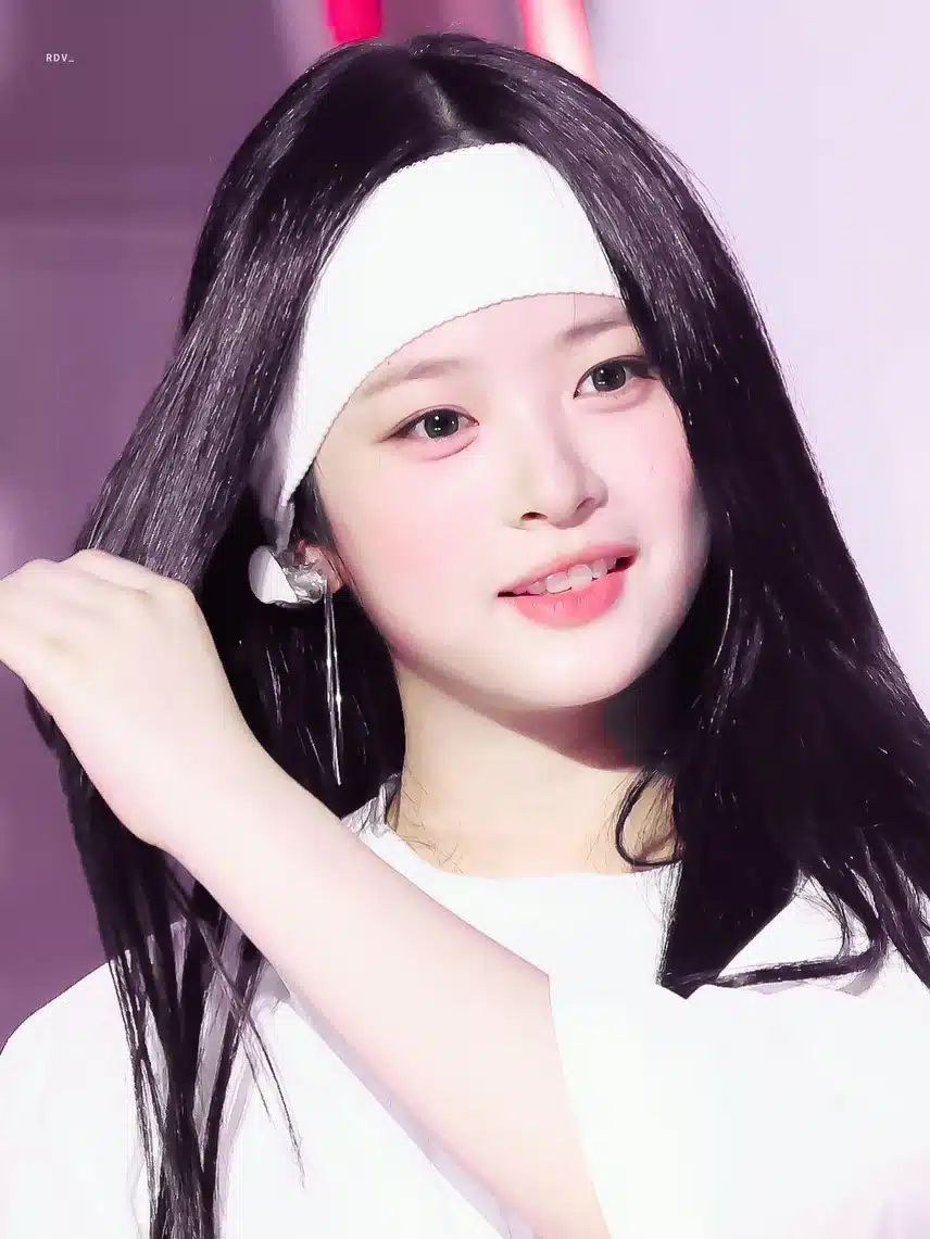 하니 표정 좀 보세요😆