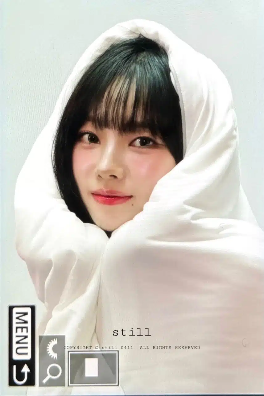 이불 쏘옥 카리나 귀여워ㅋㅋ