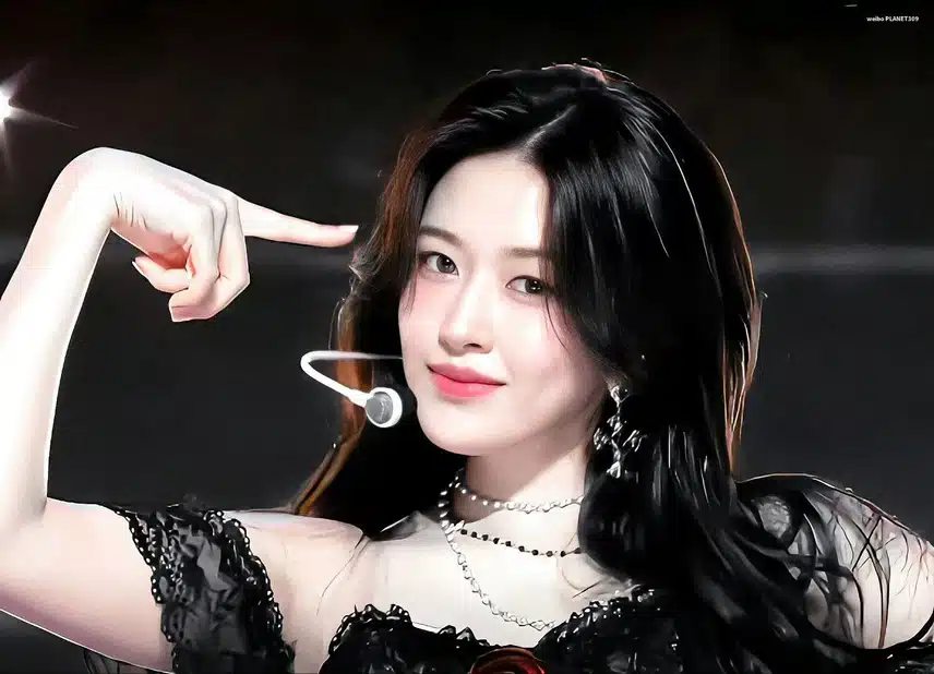 아센디오 안유진 빠져드네