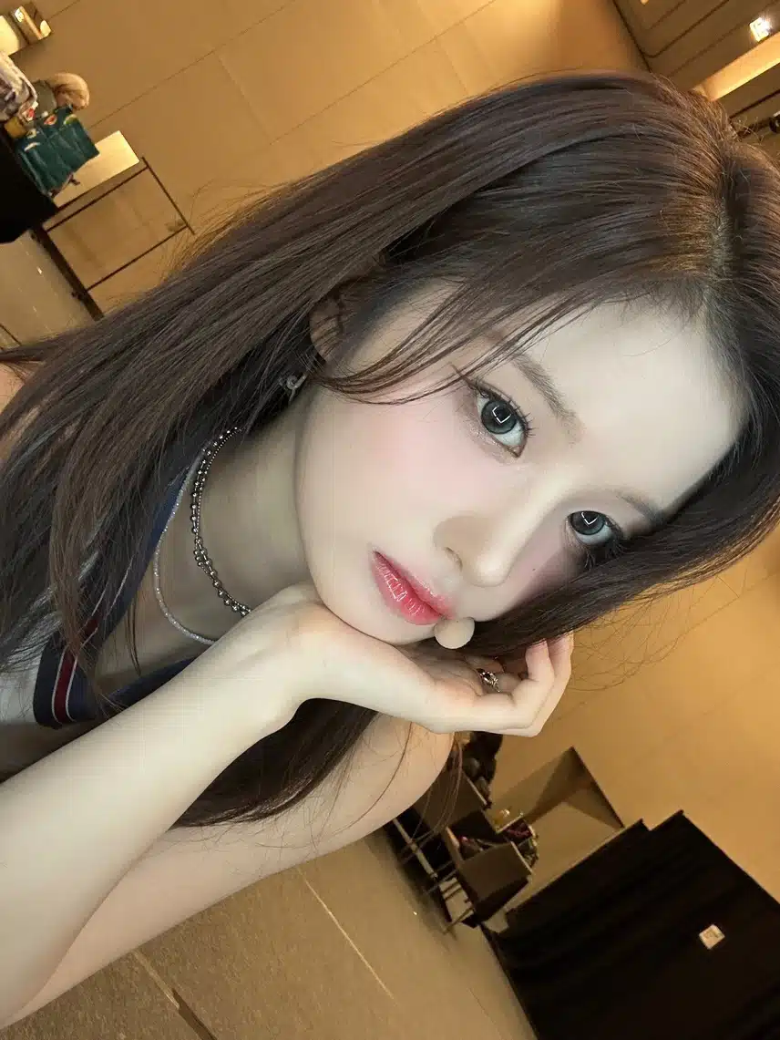 천사같은 설윤이 셀카 