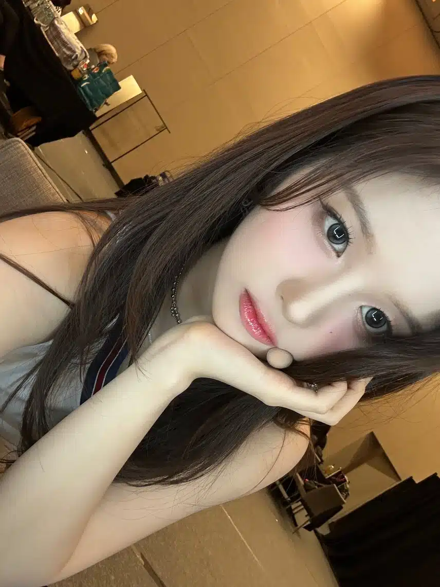 천사같은 설윤이 셀카 