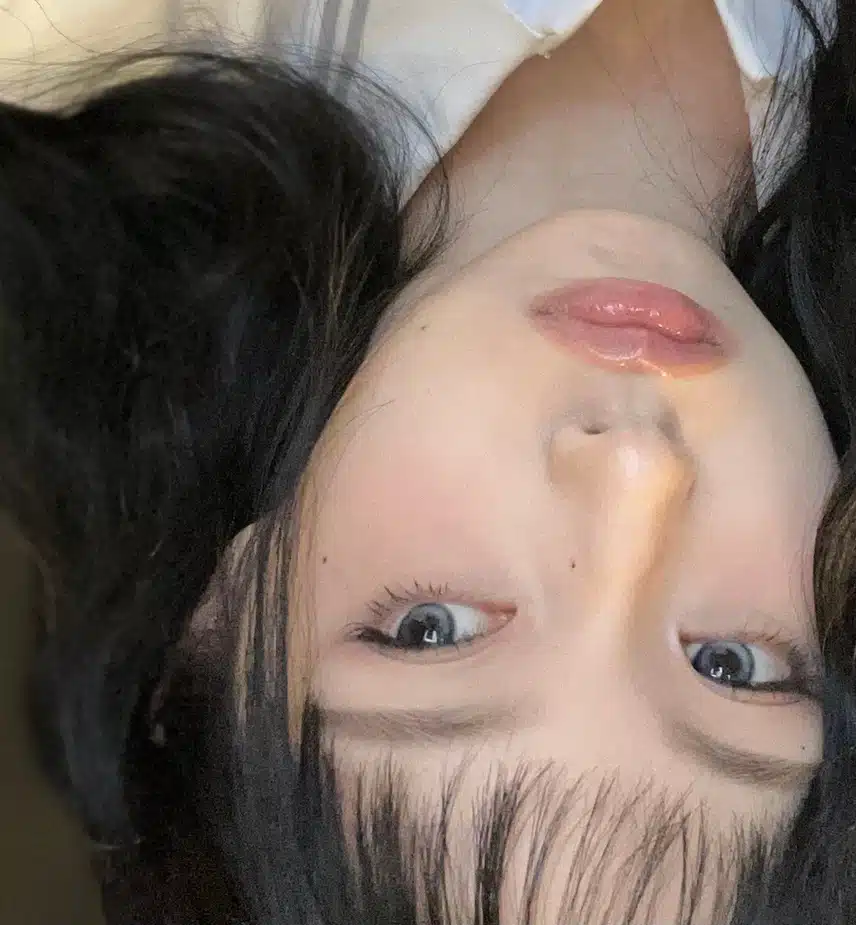 딸기🍓 규진 상큼한 셀카
