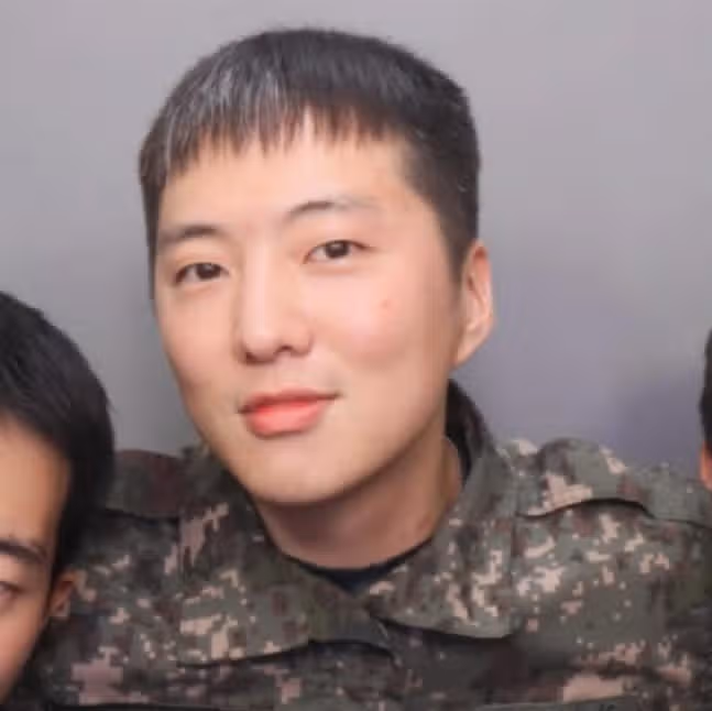 복무 400일 기념 사진 올려준 강승윤