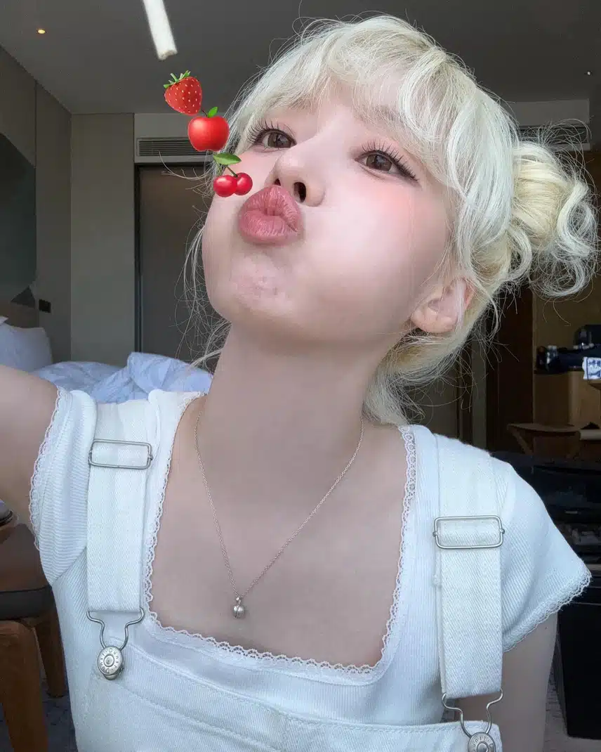 뿌까머리 금발 윈터😍