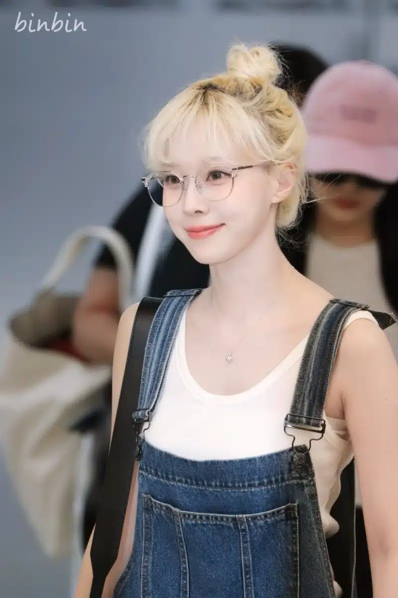 일정마치고 김포공항으로 입국하는 윈터