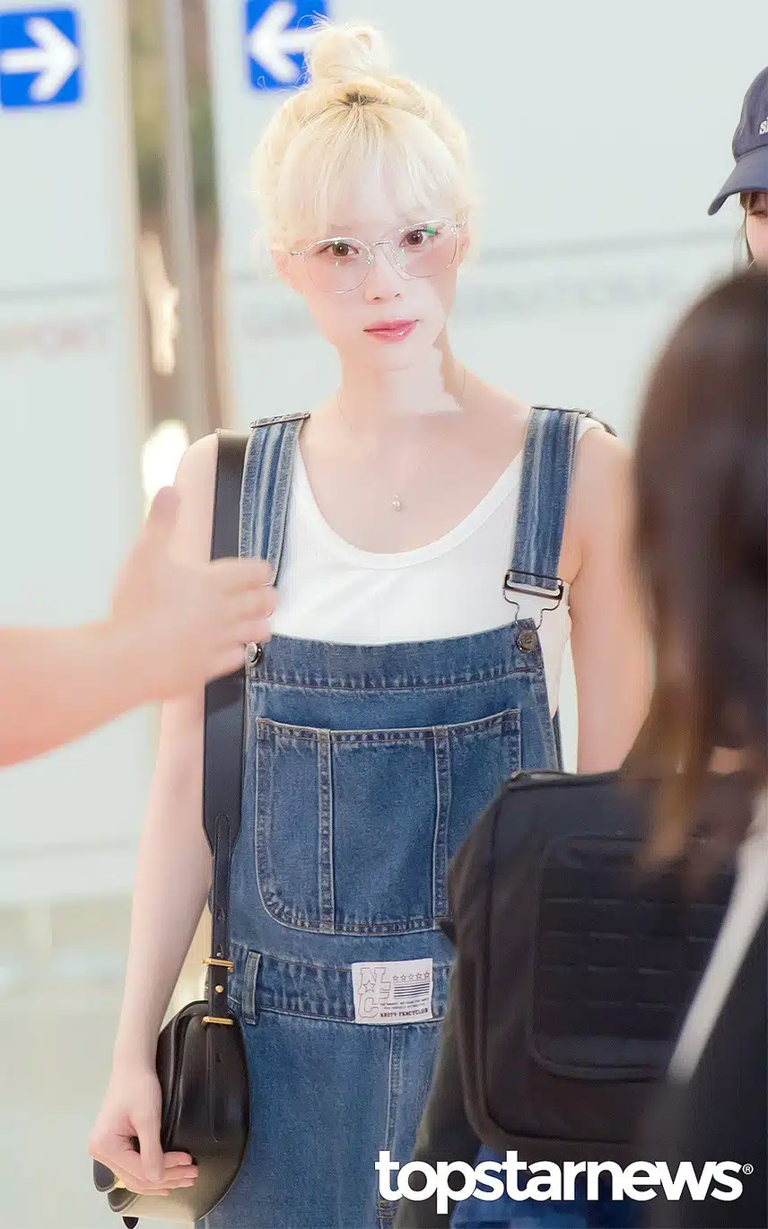 오늘 멜빵 윈터 짱귀엽잖아🫶