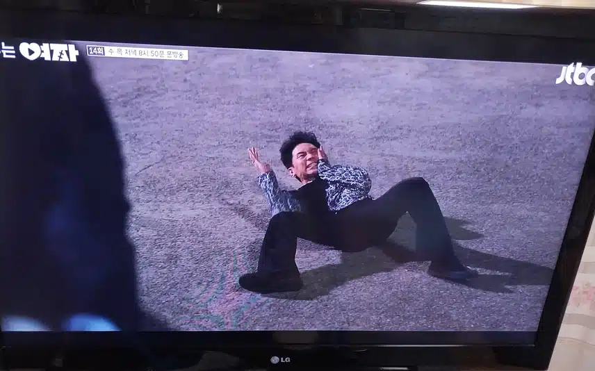 은하 구하려다 벽돌 맞은 현우 어떡하나요?