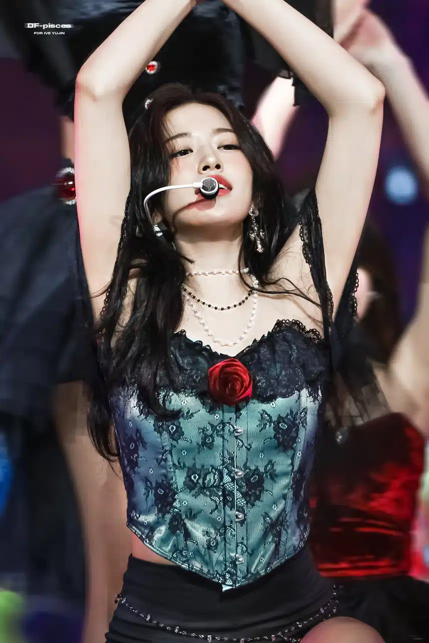 안유진 핫걸력 제대로인 어제자