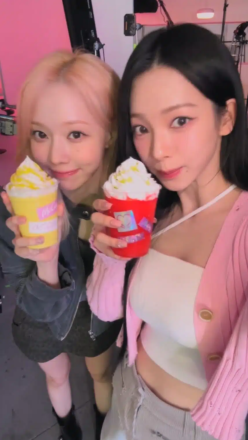 일본 맥날 McCafe 카리나 윈터🩷