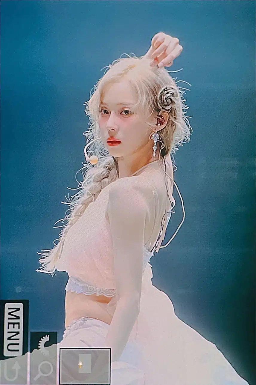 윈터가 인스타에 올린 오사카 콘서트 프리뷰