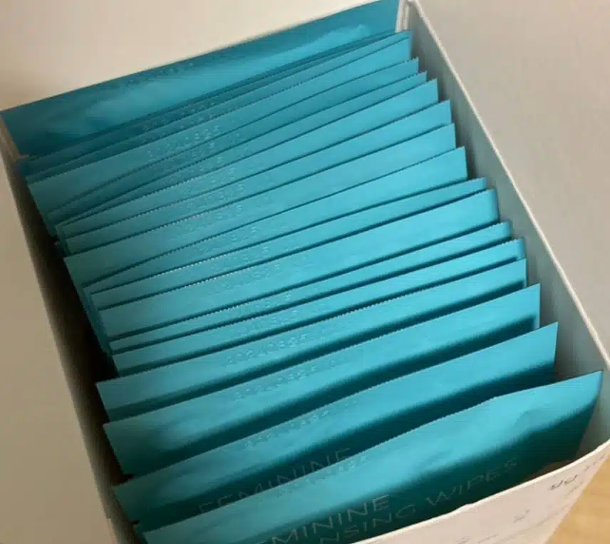 청담소녀에서 나오는 소중한y 청결티슈