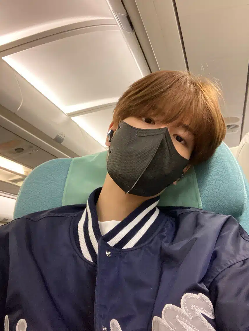 승민이 보내주는 비행기 셀카들