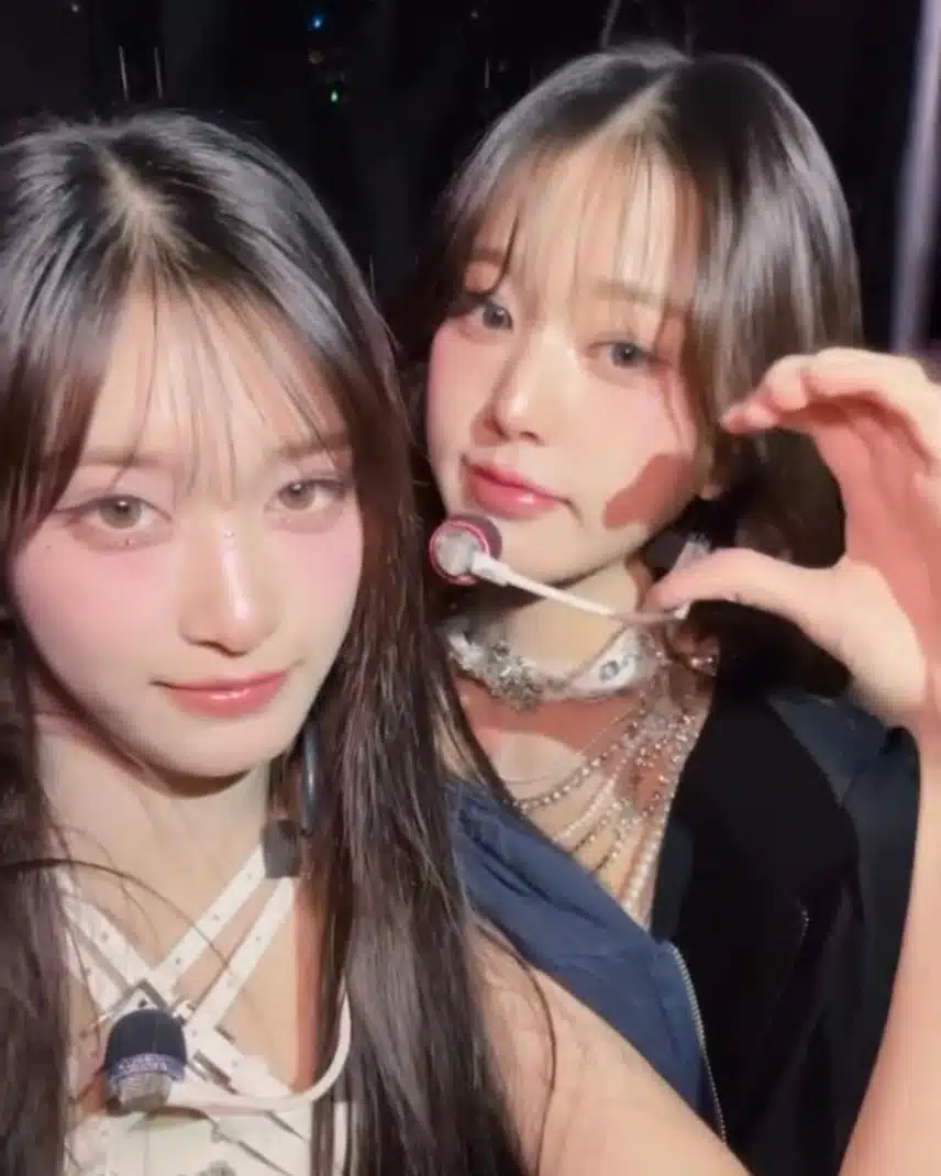 인형즈 뽀뽀 폭격 틱톡😘
