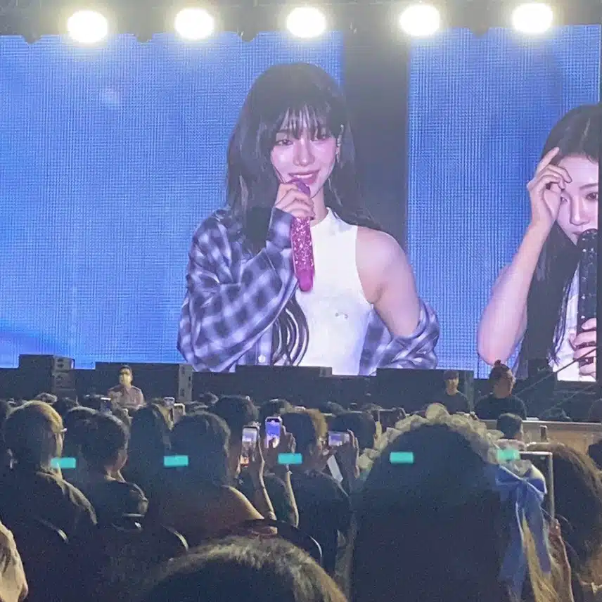 실시간 카리나, 건강해 보이네요