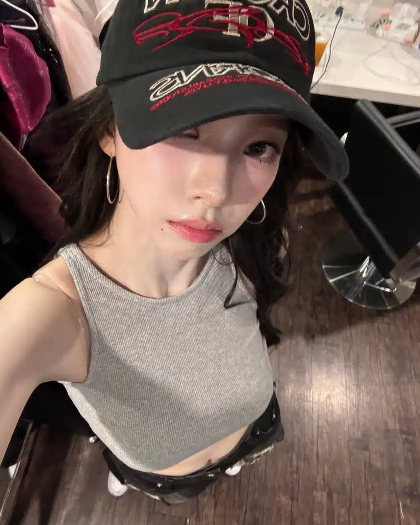 안이쁜 곳이 없는 카리나 인스타 업로드