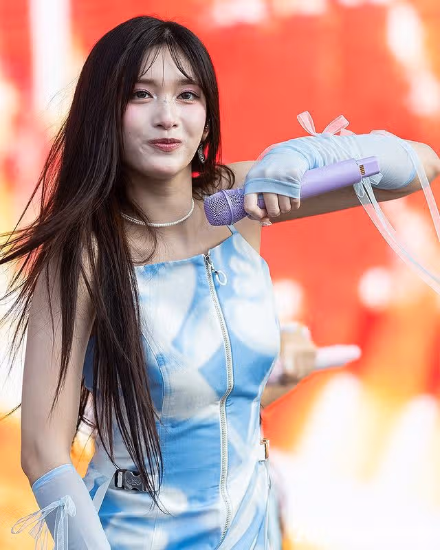 롤링스톤즈에서 올려준 롤라팔루자 아이브