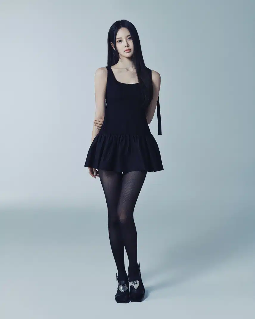 이즈나 방지민 공식 프로필 사진