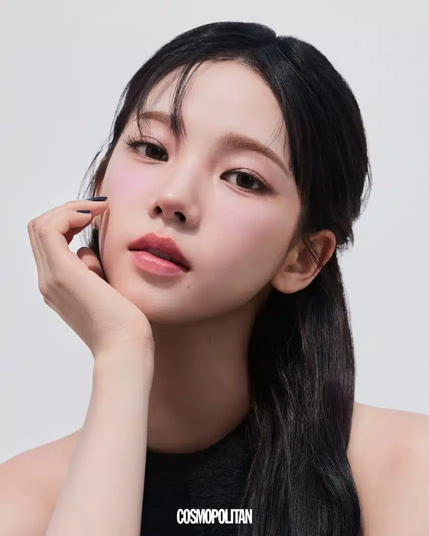카리나 입생로랑 코스모폴리탄
