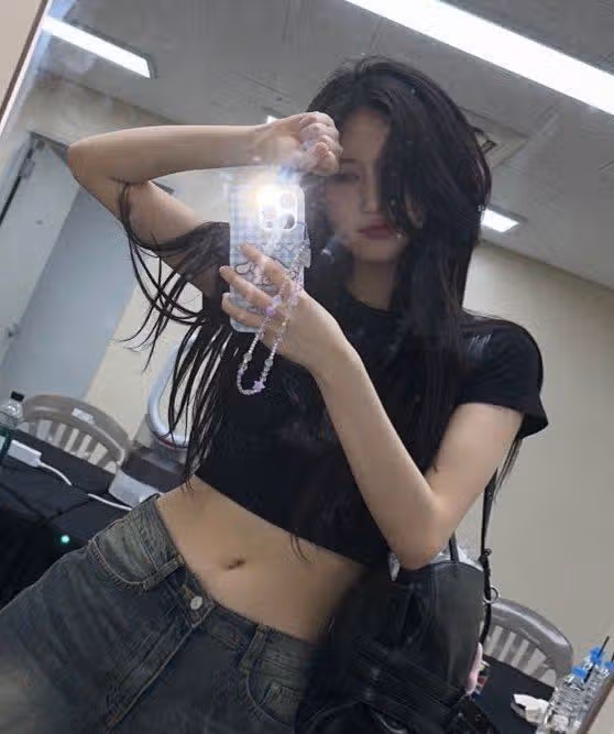 가을 완전 핫한 거울셀카