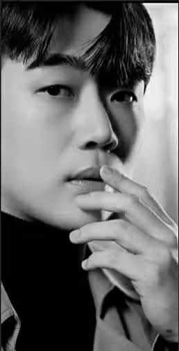 💙 황영웅의 미니앨범 꽃구경을 감상해보세요