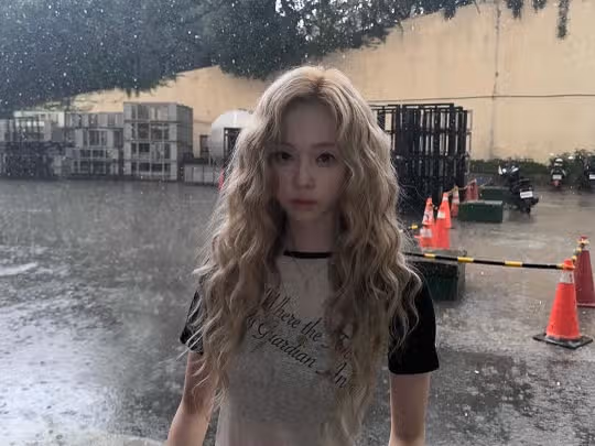 비오는날  윈터☂️