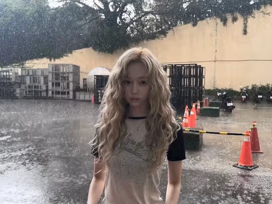 비오는날  윈터☂️