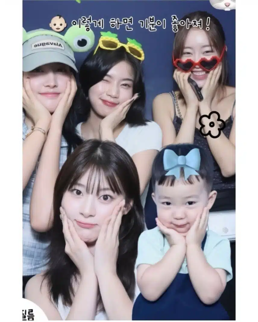 태하하루필름이랑 사진찍은 스테이씨