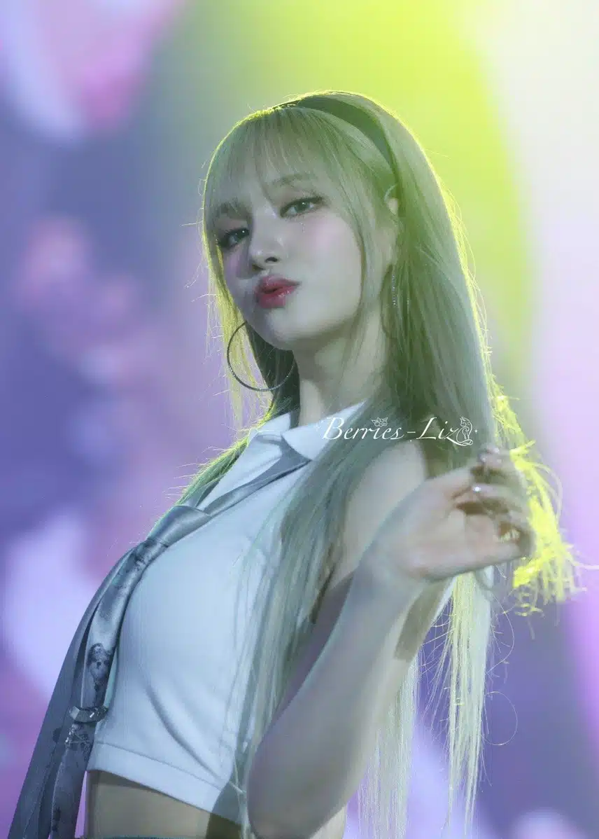 리즈 청순 머리띠 헤어스타일링 