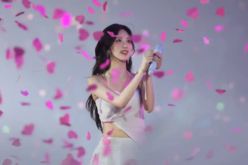 꽃잎속의 아름다운 가을💕