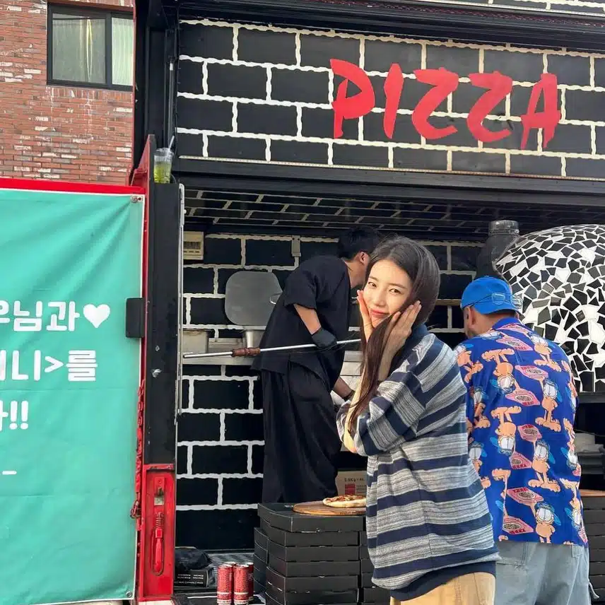 송혜교님이 수지에게 보낸 밥차