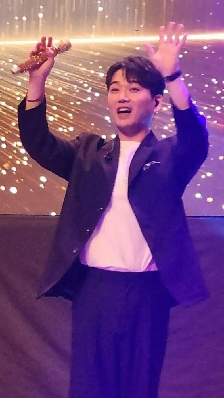 황영웅 가수님 미니앨범 대박나세요