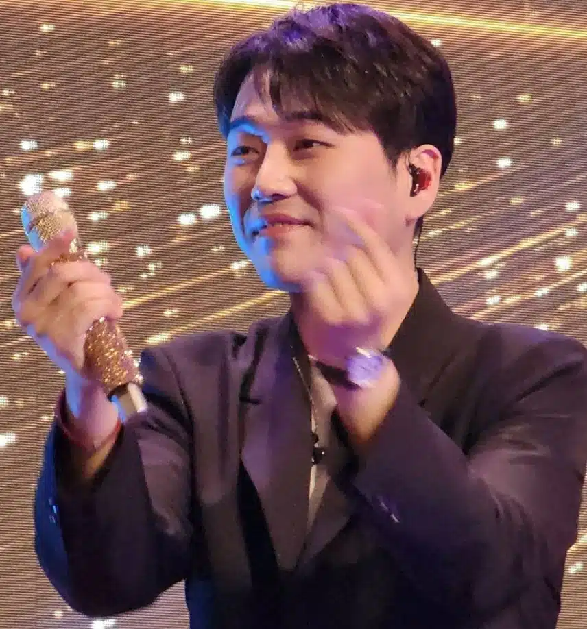 황영웅 가수님 미니앨범 대박나세요