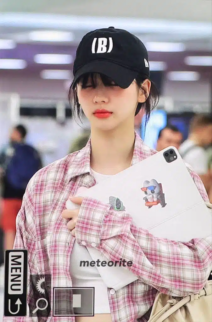 졸려서 눈못뜨는 카리나ㅜㅜ