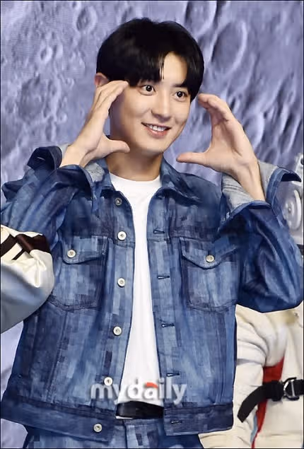 찬열 첫솔로 콘 티켓성적이 부진한가봐요