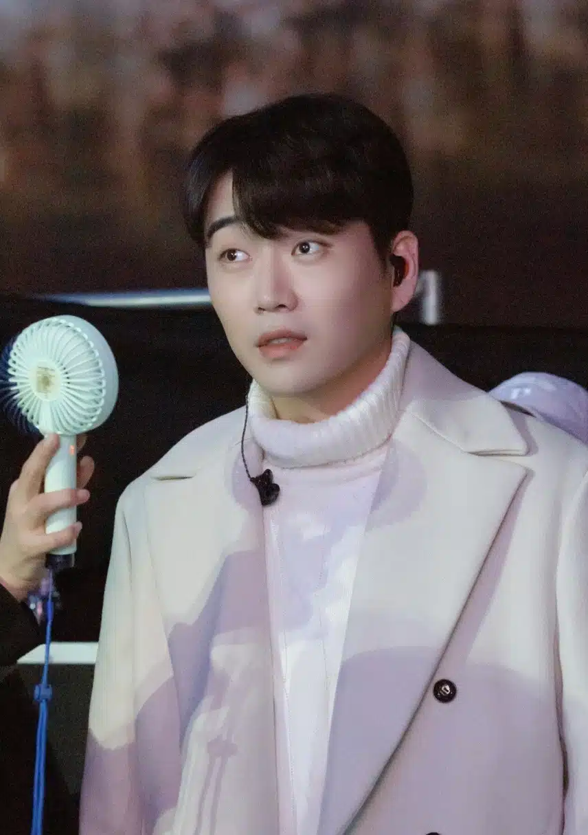 참여합니다