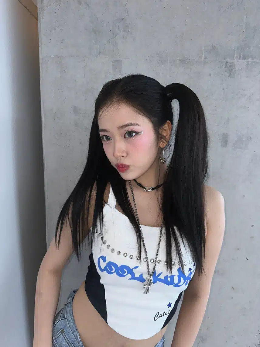 양갈래 안유진 귀엽고 핫함