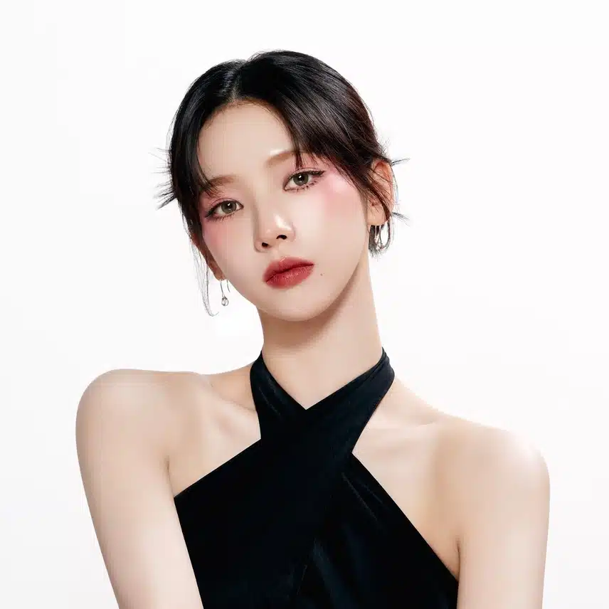 무신사 뷰티 공계 카리나
