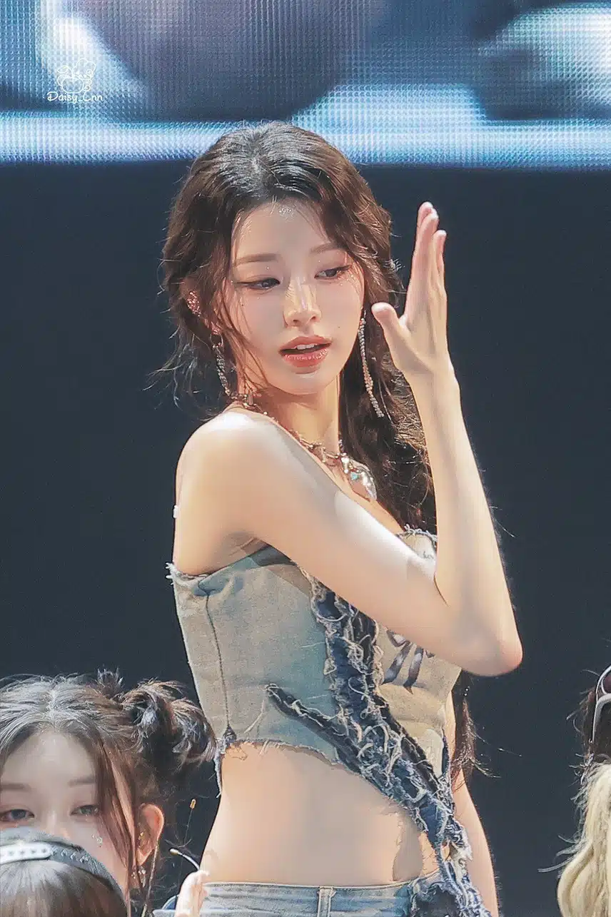 여신같은 써머소닉 원영이🐱