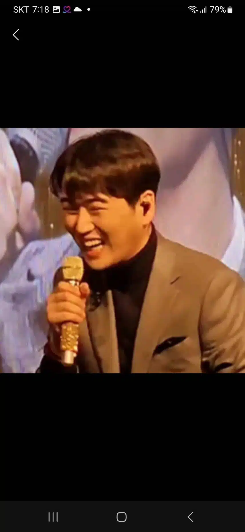 천재가수황영웅님응원합니다