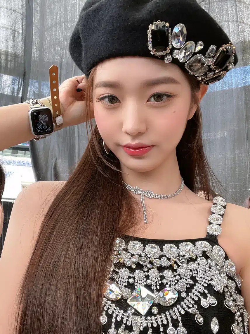 베레모도 잘어울리는 장원영
