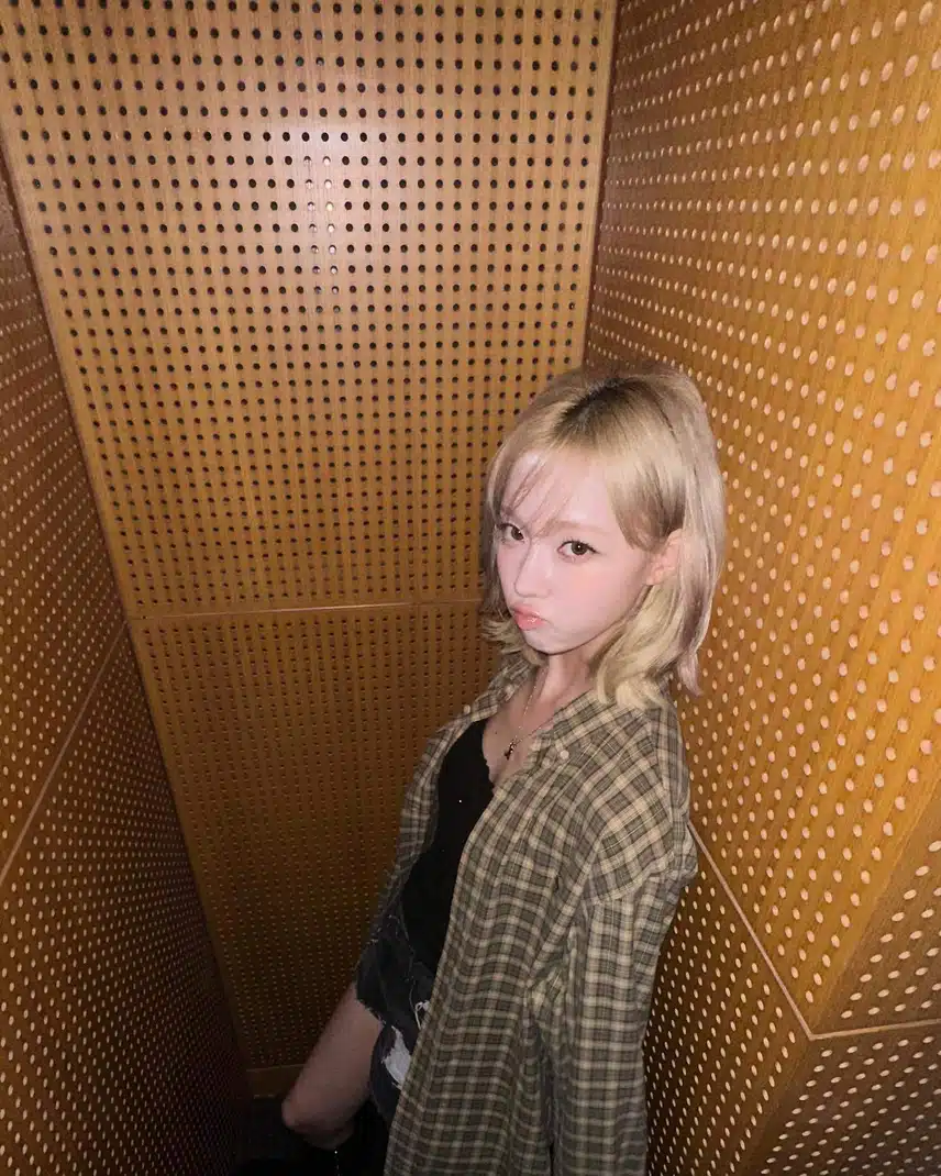 에스파 윈터 Golden Girl (인스타업뎃)