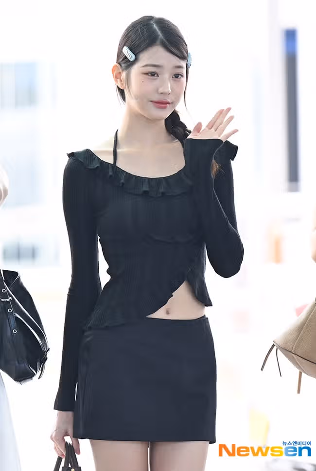 원영이의 양쪽 삔 너무 귀엽네요